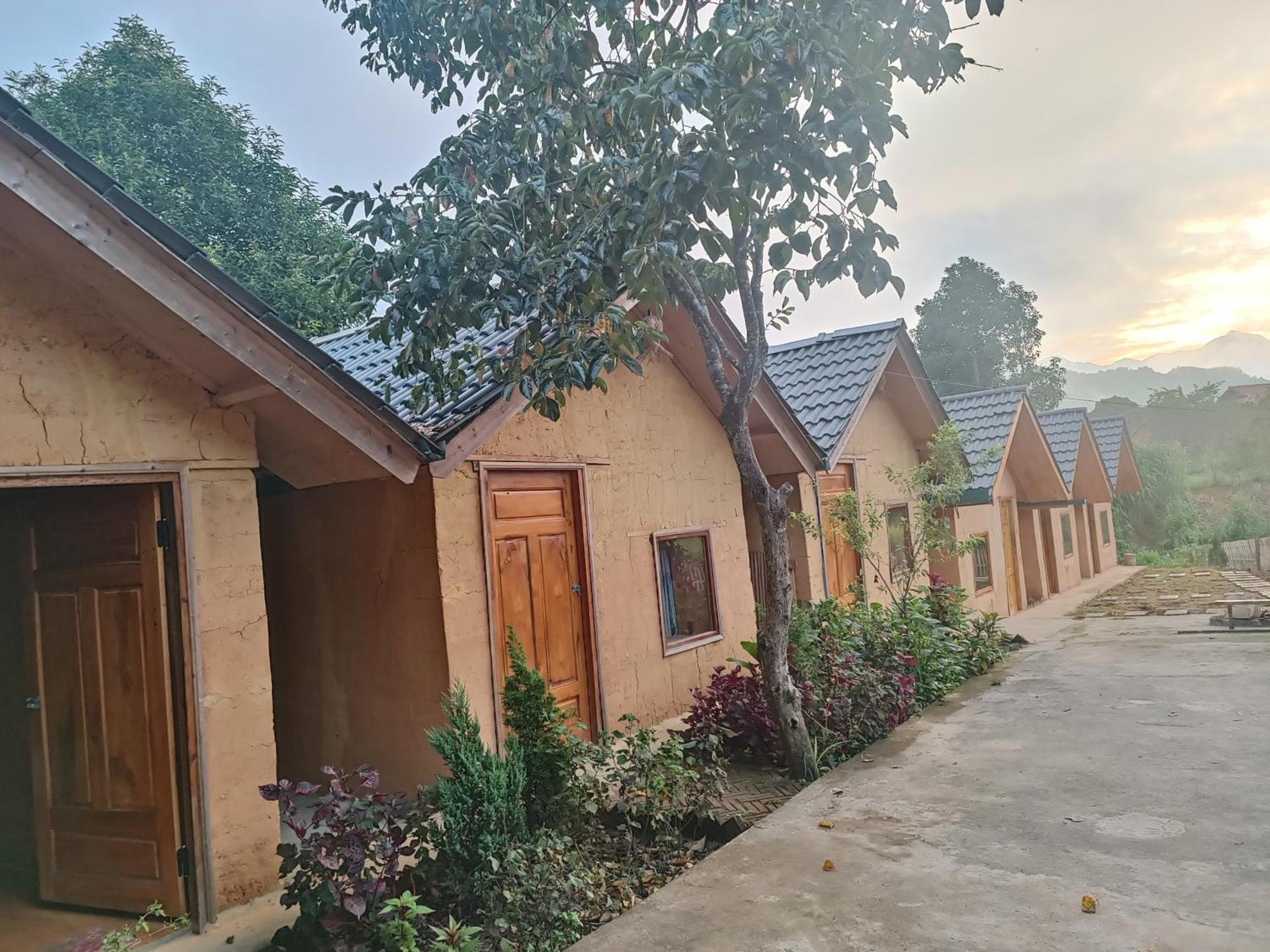 Hong Thu Homestay & Bungalow Quan Ba Habitación foto
